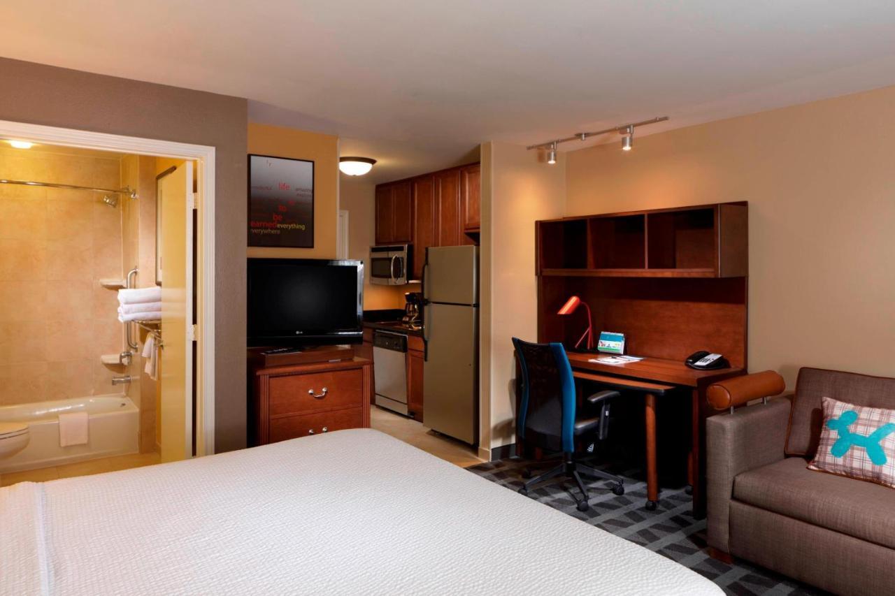 Towneplace Suites Houston North/Shenandoah Eksteriør billede