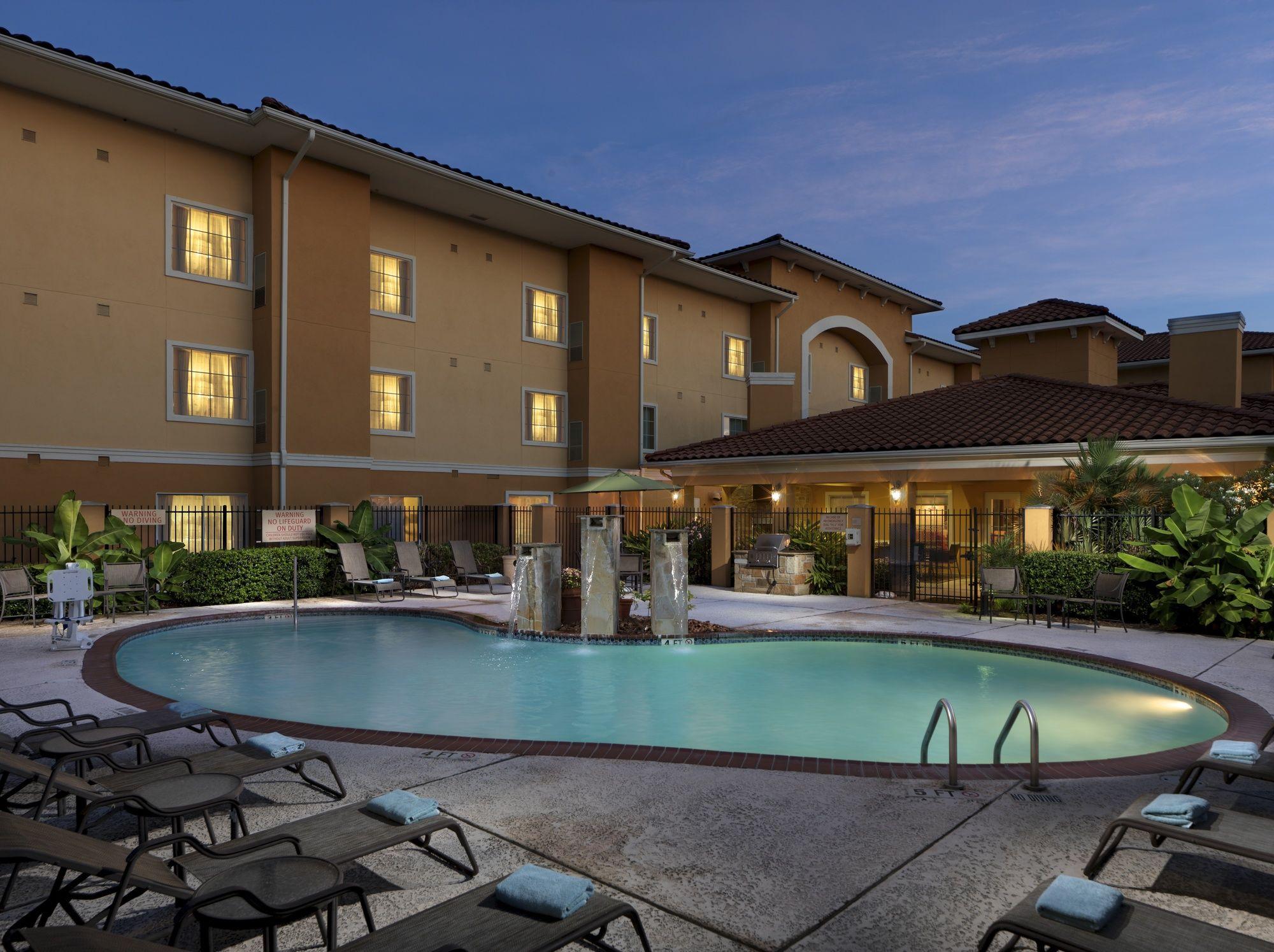 Towneplace Suites Houston North/Shenandoah Eksteriør billede