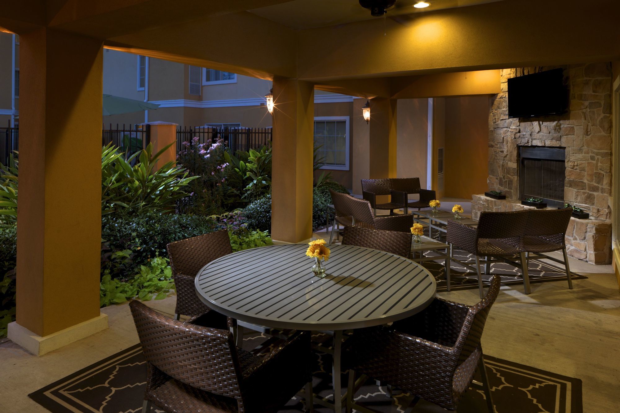 Towneplace Suites Houston North/Shenandoah Eksteriør billede