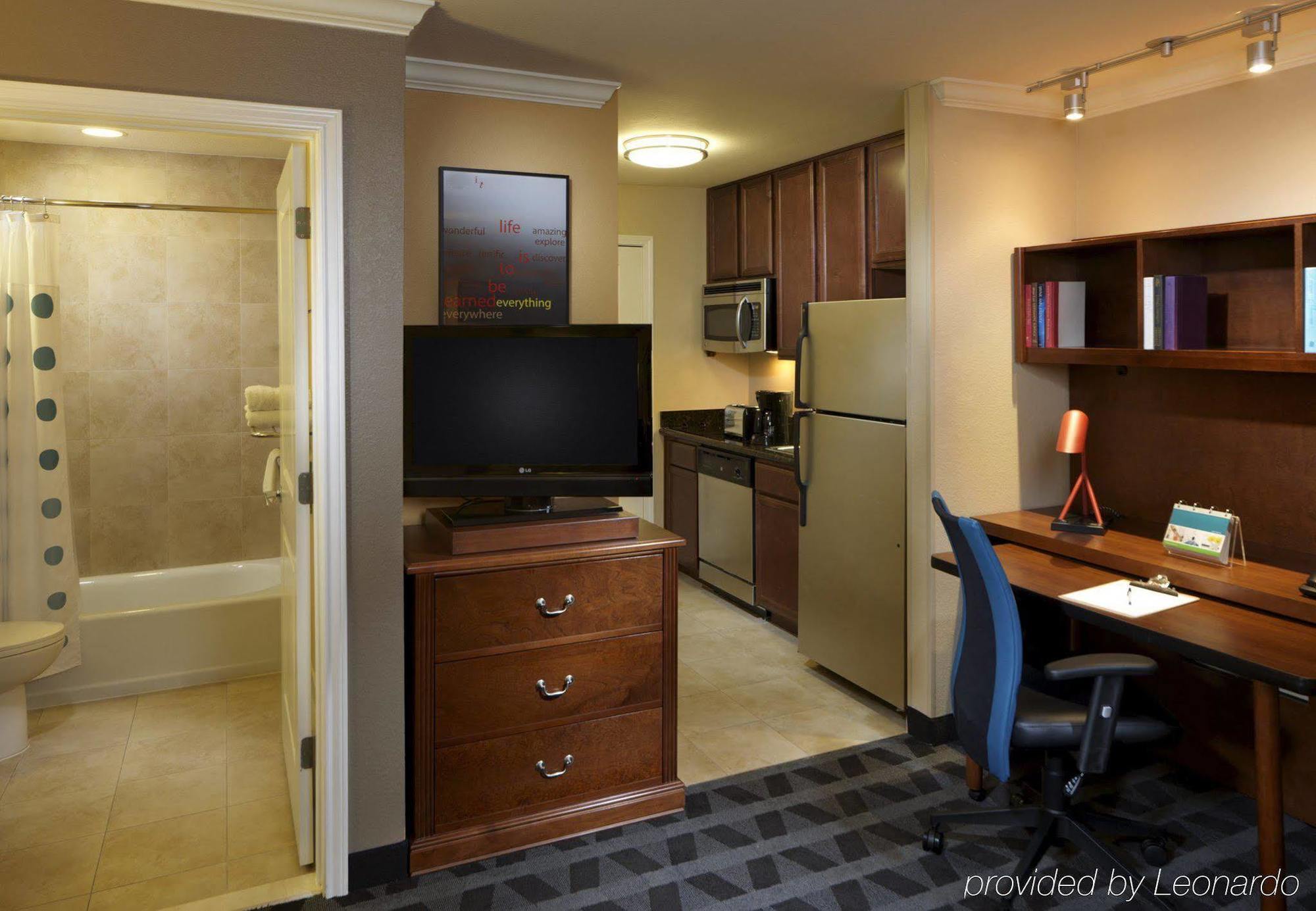 Towneplace Suites Houston North/Shenandoah Eksteriør billede