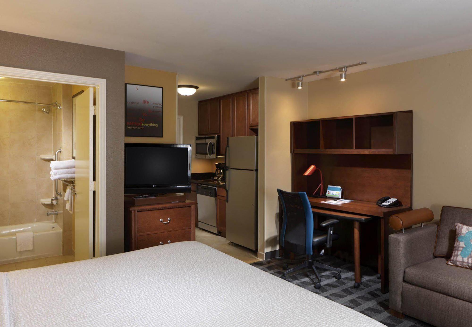 Towneplace Suites Houston North/Shenandoah Eksteriør billede